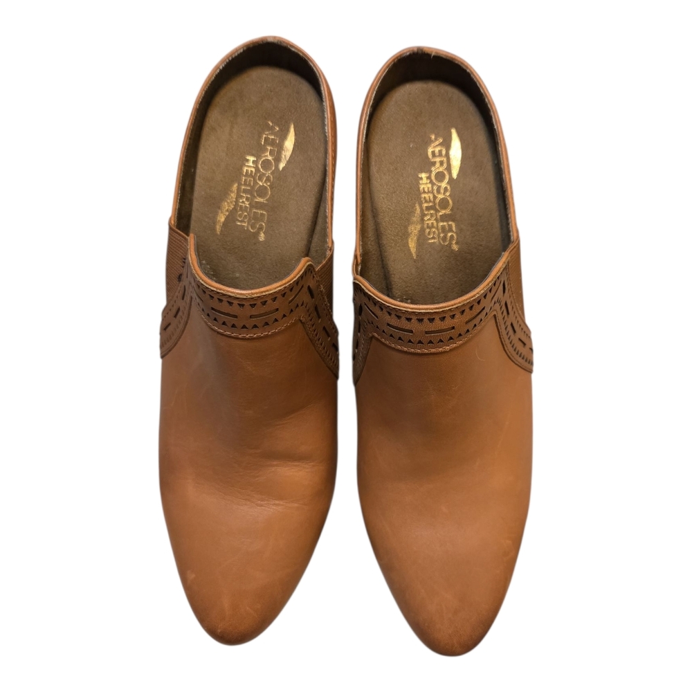 AEROSOLES HEELREST SIZE 8.5